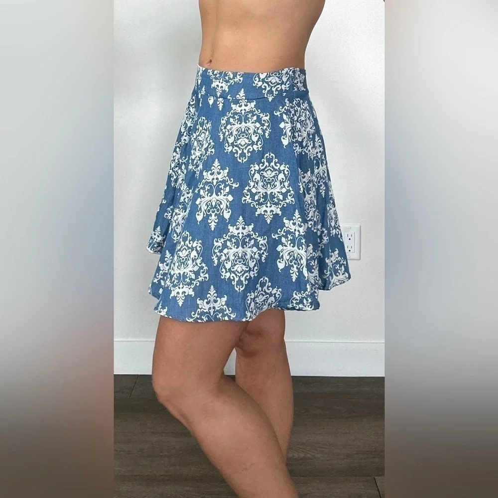 LF Mika & Gala Skirt blue with white embellishments size M - Picture 5 of 8